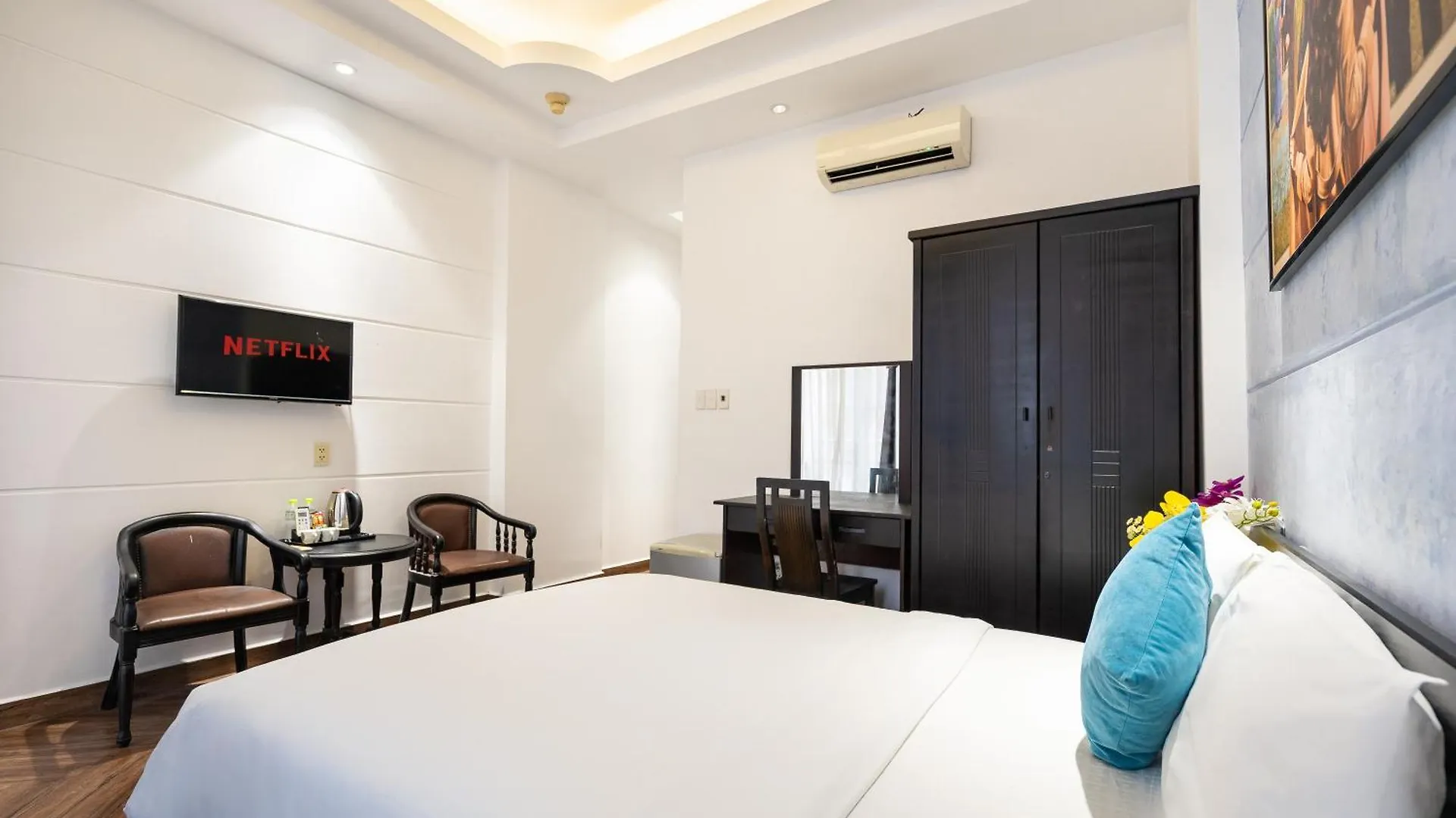 Ya Sai Gon Bui Vien Walking Street Hotel Ho Chi Minh City Vietnam